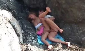 tɔ̈c ë nhom në wɛ̈ɛ̈ ...